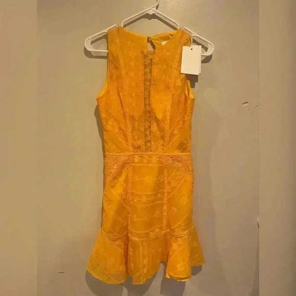 Jetset Diaries Dress Alynna Embroidered Boho Marigold Dress NEW WITH TAG - Picture 2 of 5